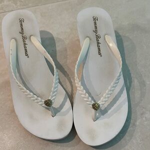 Tommy Bahama White Braided Sandals